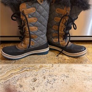 Sorel Gray and Brown Winter Boots